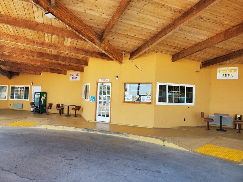 More Photos Of 4930 W County Rd, Dunnigan Hotel For Sale