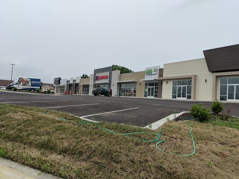 More Photos Of 5320 Hinkleville Rd, Paducah Restaurant For Lease