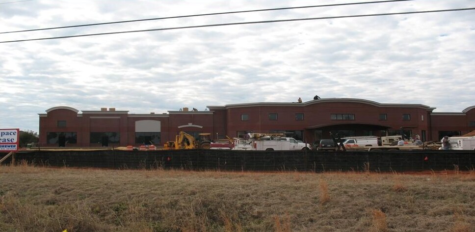 More Photos Of 7920-7968 Atlanta Hwy, Montgomery Storefront For Sale