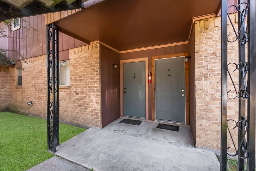 More Photos Of , Cleveland Multifamily For Sale