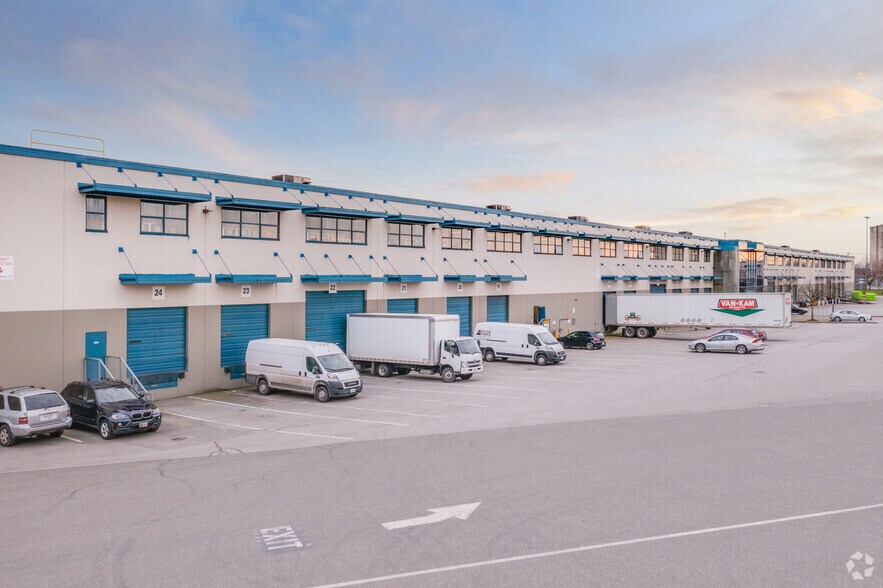 More Photos Of 7510-7530 Hopcott Rd, Delta Distribution For Lease