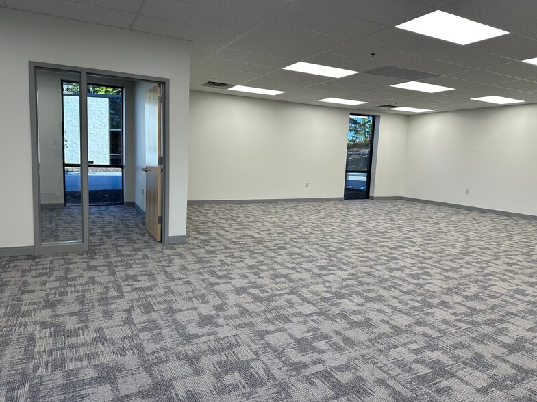 More Photos Of 8 Industrial Way, Salem Light Distribution For Lease