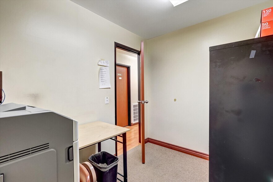 More Photos Of 120 S San Antonio Ave, Ontario Medical For Lease