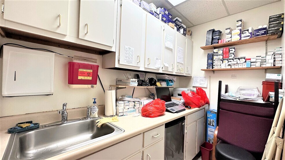 More Photos Of 206-212 Canal St, New York Office Residential For Sale