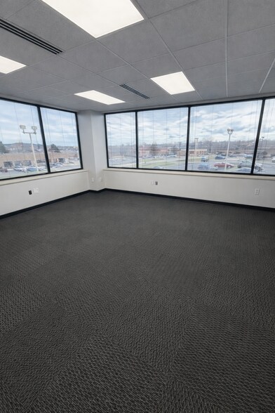 More Photos Of 4020 Executive Dr, Beavercreek Office For Lease