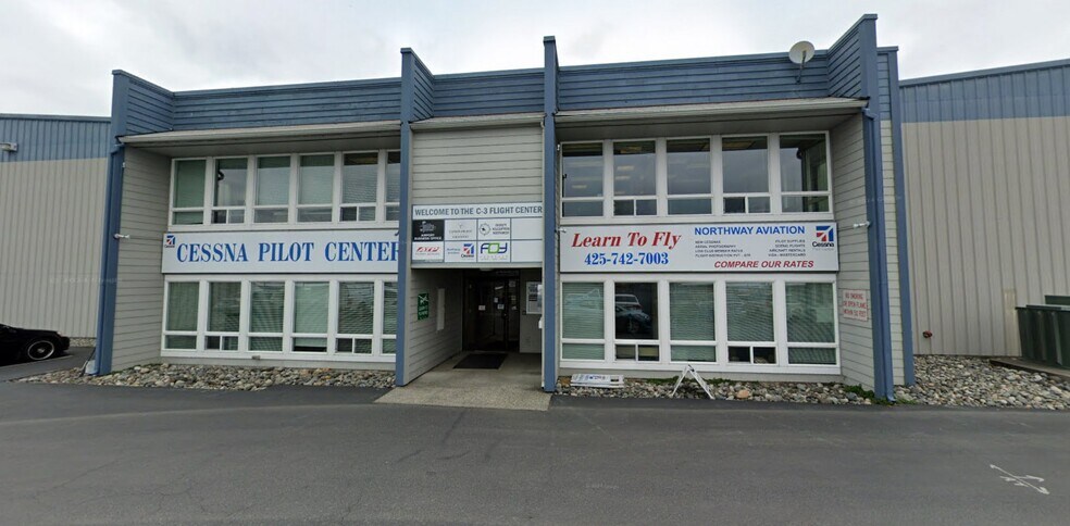 Primary Photo Of 10108 32nd Ave W, Everett Airplane Hangar For Lease