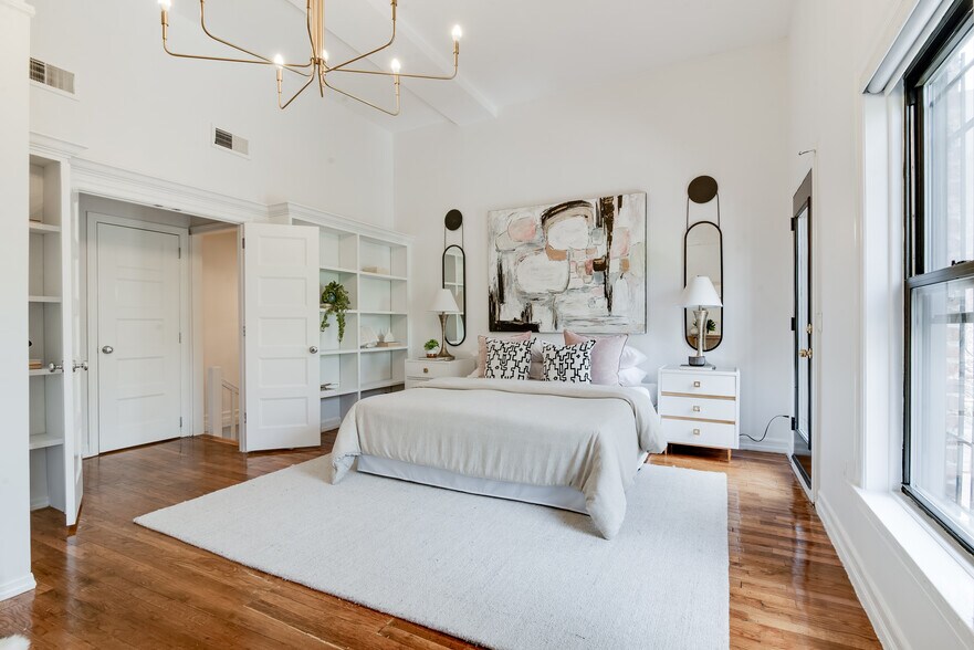 More Photos Of 426 Clermont Ave, Brooklyn Apartments For Sale