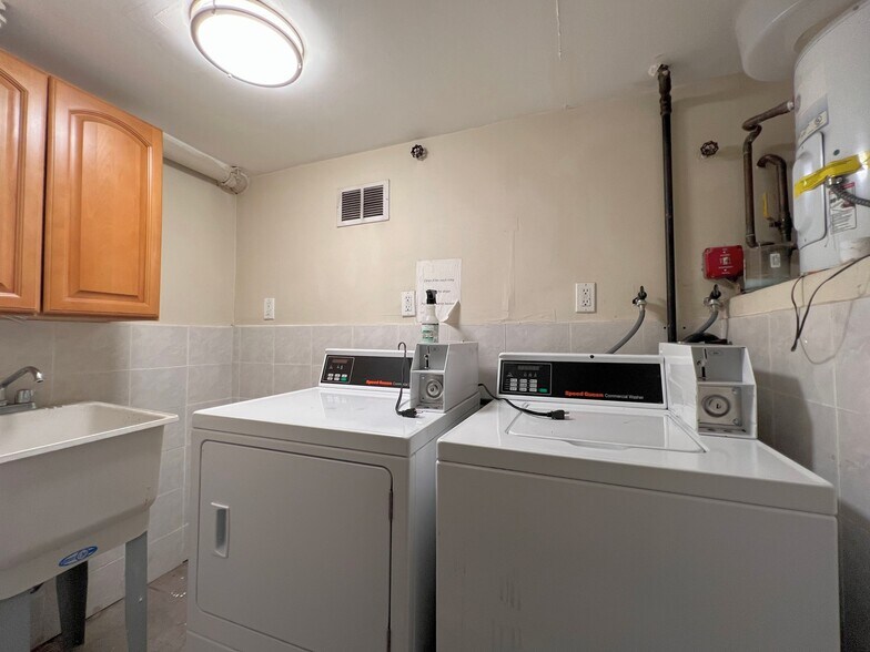 More Photos Of 1095 Bedford Ave, Brooklyn Apartments For Sale