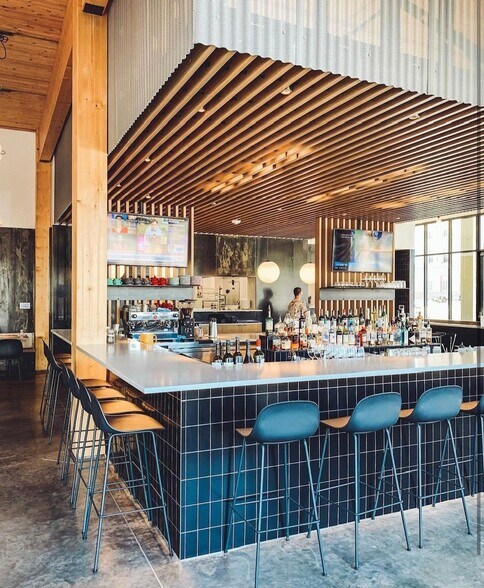 More Photos Of 111 E Grand Ave, Des Moines Office For Lease