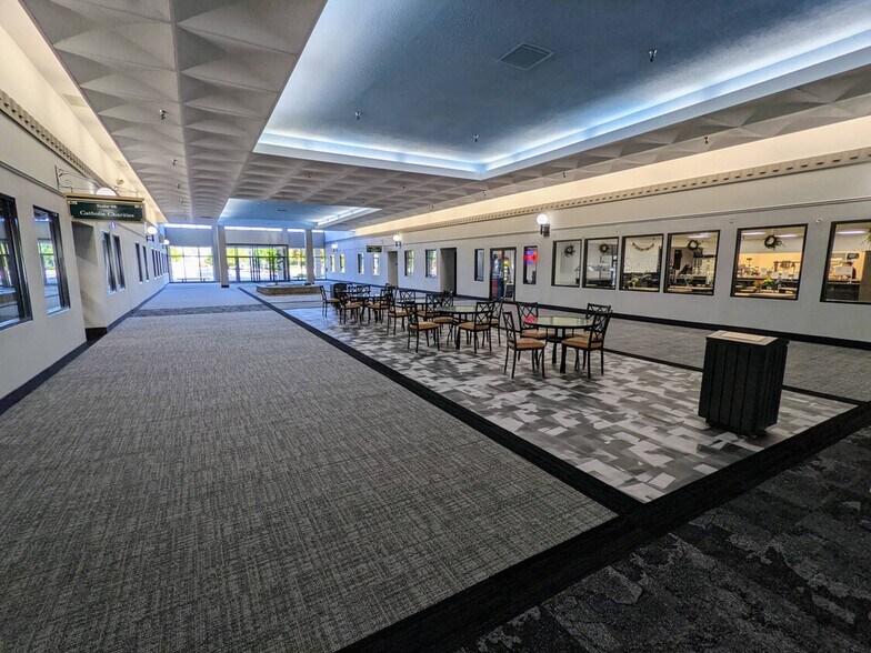 More Photos Of 2875 Union Rd, Cheektowaga Office For Lease