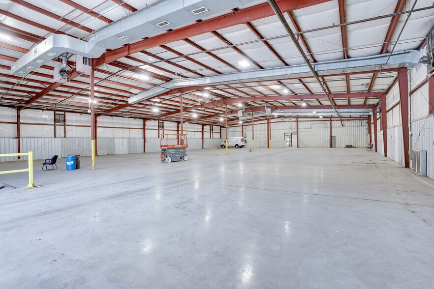 More Photos Of 3501 Saint Elmo Ave, Chattanooga Distribution For Lease