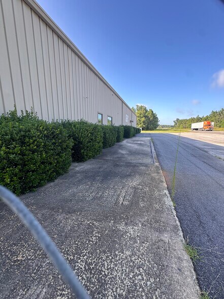 More Photos Of 5055 Edgefield Rd, Trenton Warehouse For Sale