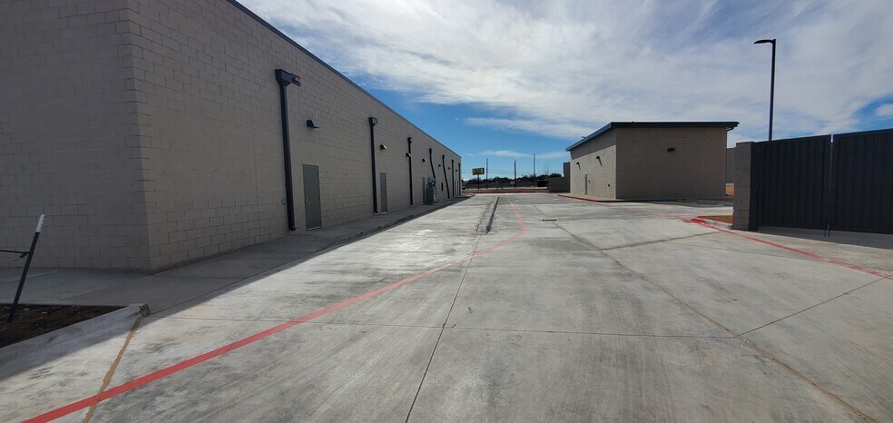 More Photos Of 3601 Billy Hext, Odessa Convenience Store For Lease