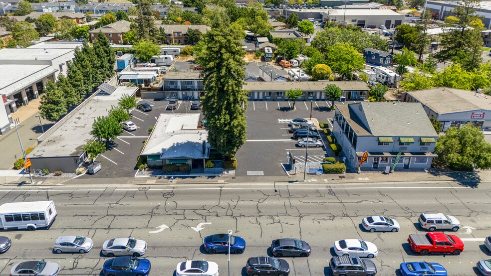 More Photos Of 1736 Santa Rosa Ave, Santa Rosa Hotel For Sale