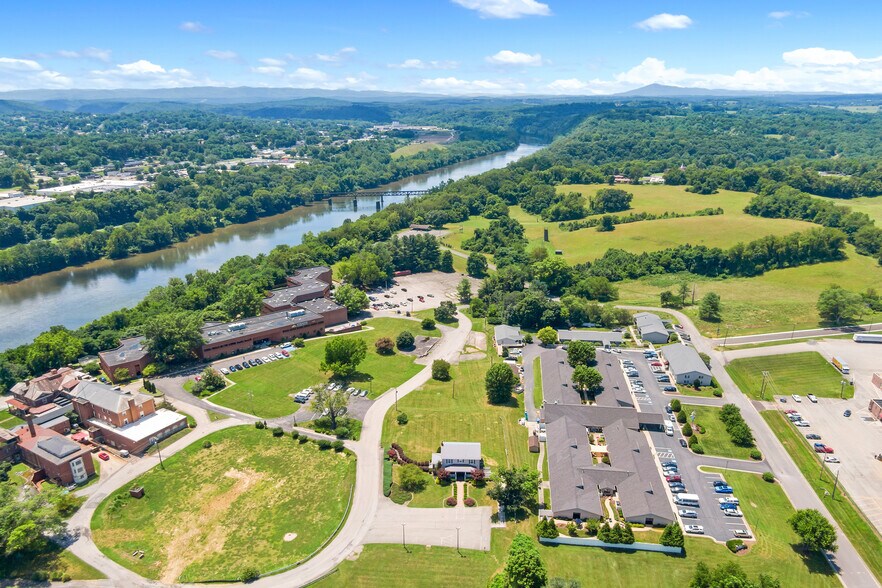 More Photos Of 6245 University Park Dr, Radford Office Residential For Sale