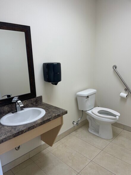 More Photos Of 6941 Ellerslie Rd Sw, Edmonton, Ab, Edmonton Storefront For Lease