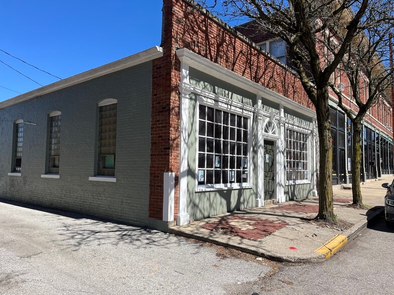 More Photos Of 316 Ferry St, Lafayette Office For Lease