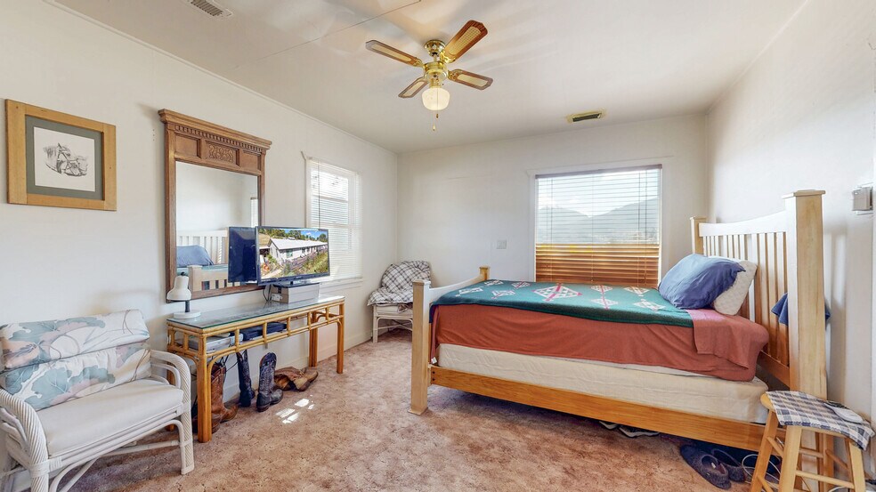 More Photos Of 390 Elm Rd, Estes Park Specialty For Sale