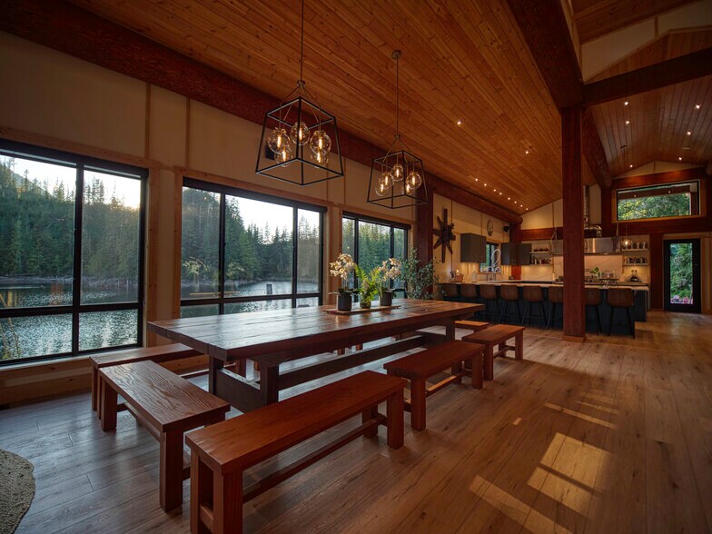 More Photos Of 13168 Powell Lake, Powell River Hotel For Sale
