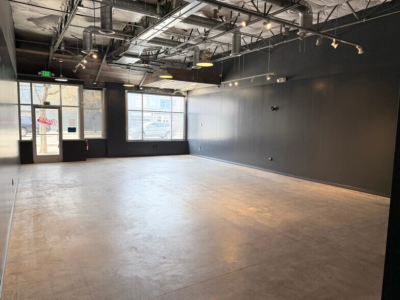 More Photos Of 440 N Broadway, Denver General Retail For Lease