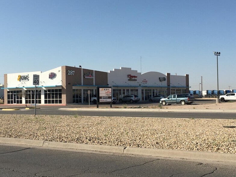 More Photos Of 287 S Darrington Rd, Horizon City Unknown For Lease