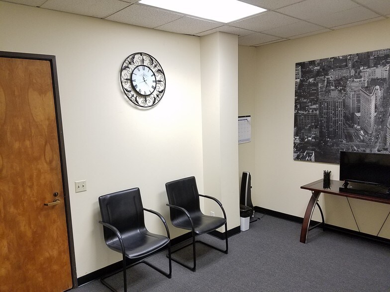 More Photos Of 1509 W Cameron Ave, West Covina Office For Lease