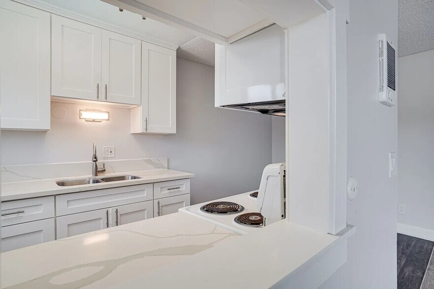 More Photos Of 660 F St, Chula Vista Apartments For Sale