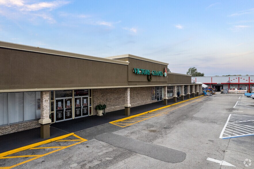 More Photos Of 7830-7846 Normandy Blvd, Jacksonville Specialty For Sale
