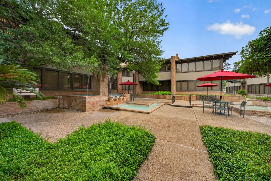 More Photos Of 6800 Park Ten Blvd, San Antonio Unknown For Lease