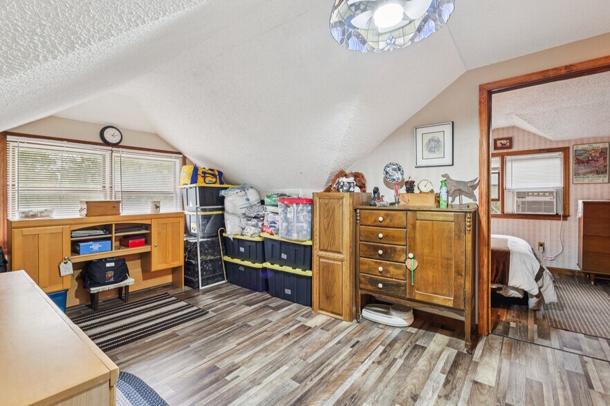 More Photos Of 170 S Hope Chapel Rd, Jackson Specialty For Sale