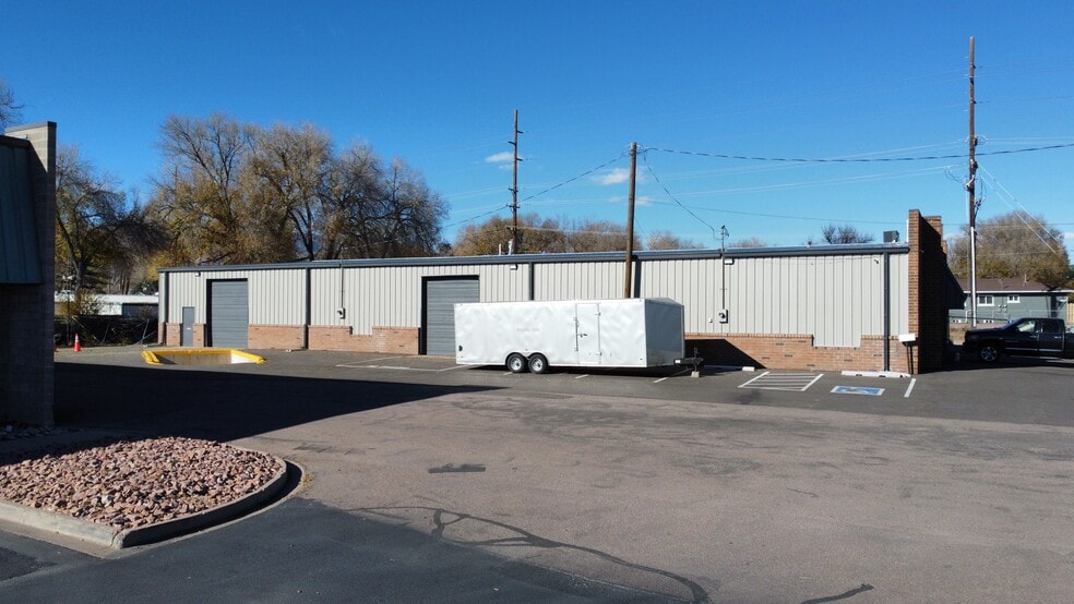 More Photos Of 3404 N Cascade Ave, Colorado Springs Distribution For Lease