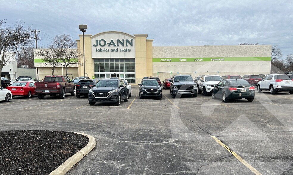 Primary Photo Of 4948 Monroe St, Toledo Freestanding For Lease