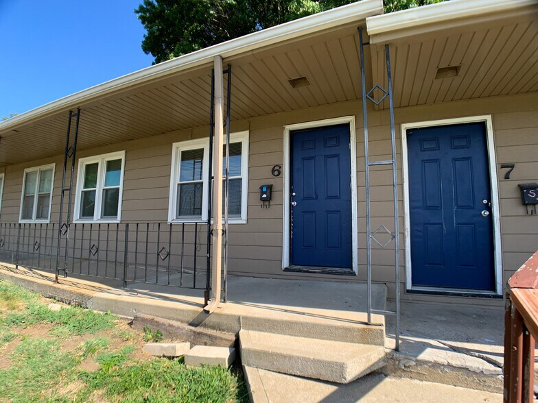 More Photos Of 1109 N Scott Ave, Belton Apartments For Sale