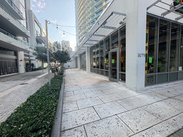 More Photos Of 125 NE 32nd St, Miami Apartments For Lease