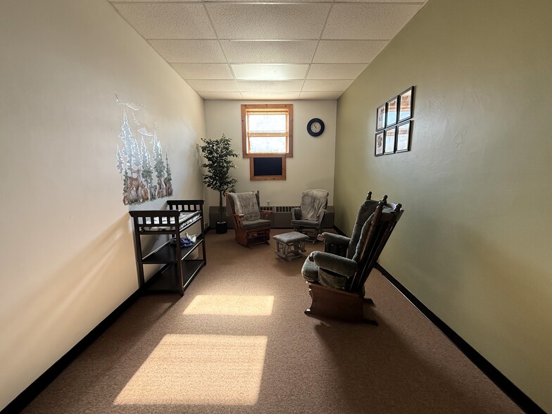 More Photos Of 33328 Main St, Townville Manufacturing For Sale