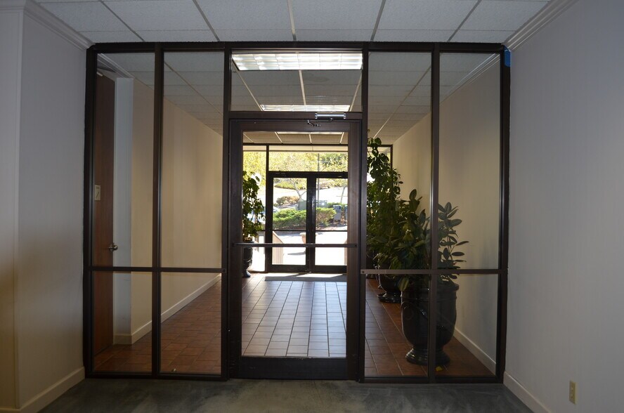 More Photos Of 601 Vestavia Pky, Birmingham Medical For Lease