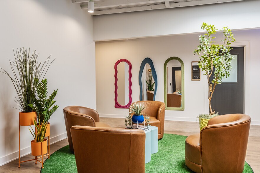 More Photos Of 4201 Millersville Rd, Indianapolis Coworking Space