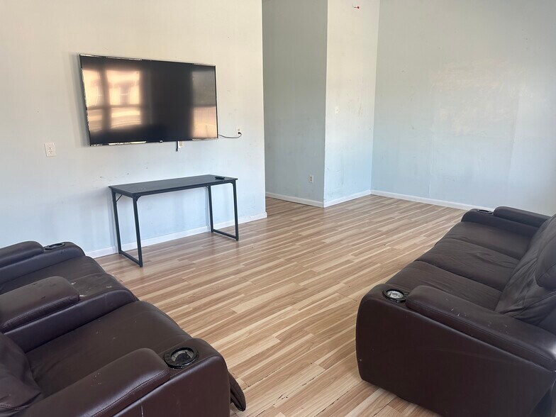 More Photos Of , Binghamton General Retail For Sale