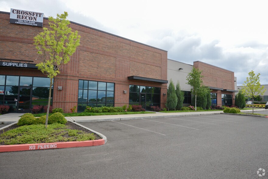 More Photos Of 6199 NW Casper Pl, Hillsboro Unknown For Lease