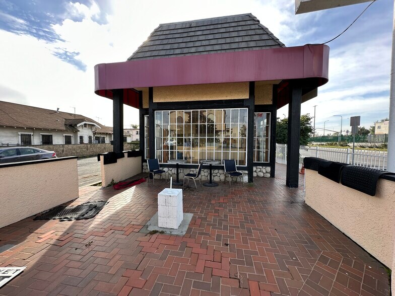 More Photos Of 5960 Crenshaw Blvd, Los Angeles Fast Food For Lease