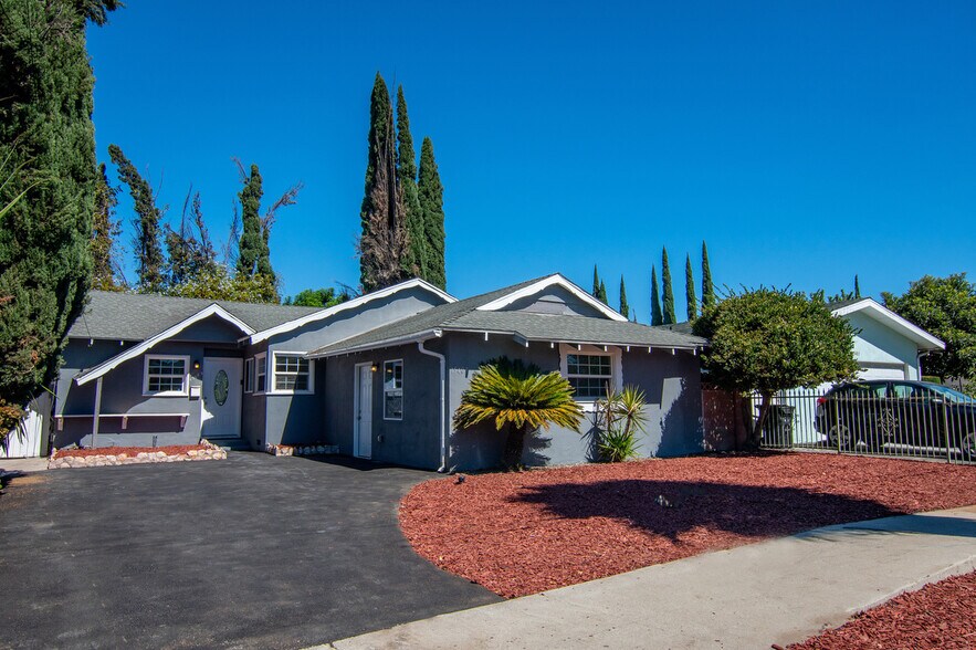 More Photos Of 15405 Covello St, Van Nuys Manufactured Housing Mobile Home Park For Sale