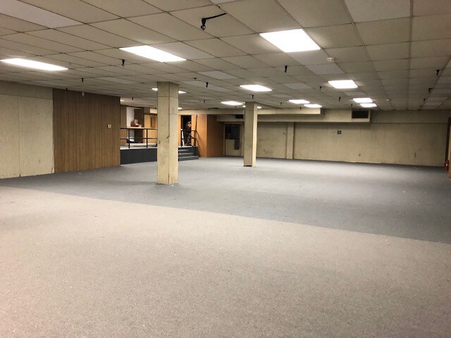 More Photos Of 218-220 Brownsville Rd, Mount Oliver Storefront For Lease