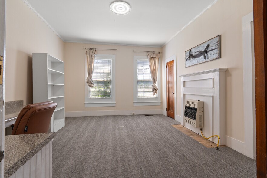 More Photos Of 104 W Broad St, Wedowee Medical For Sale