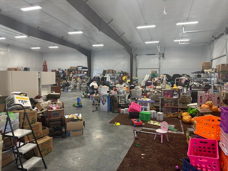 More Photos Of 6875 King Ave W, Billings Flex For Sale