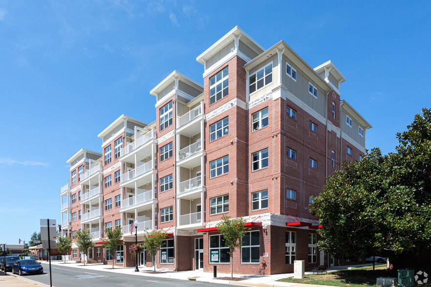 Primary Photo Of 9009 Church St, Manassas Apartments For Lease