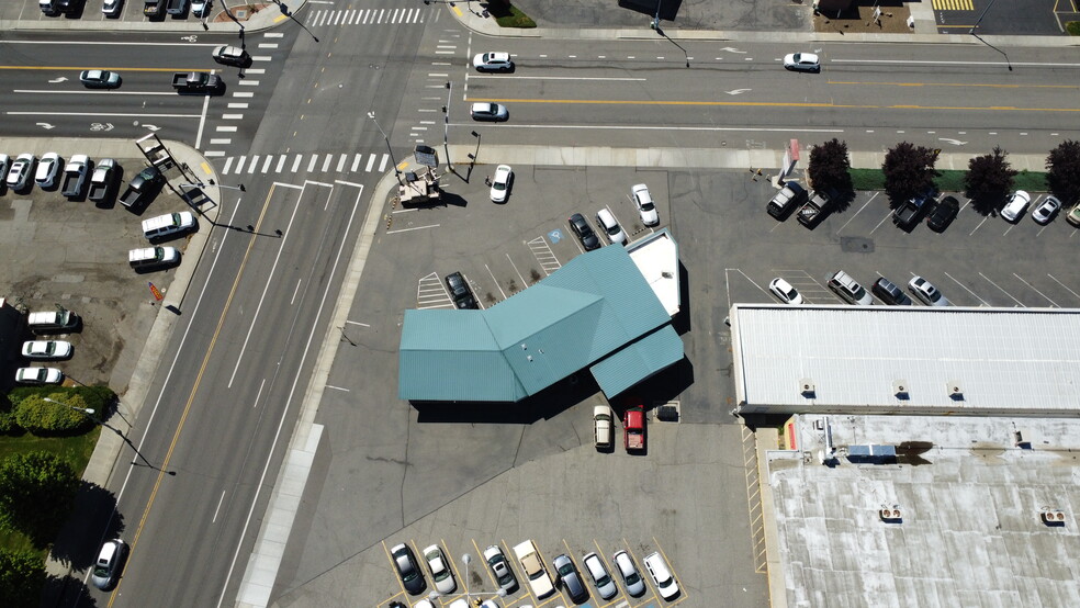 More Photos Of 1301 Jadwin Ave, Richland Unknown For Lease