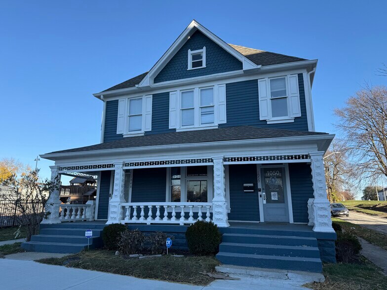 More Photos Of 1048 E Market St, Indianapolis Office For Lease