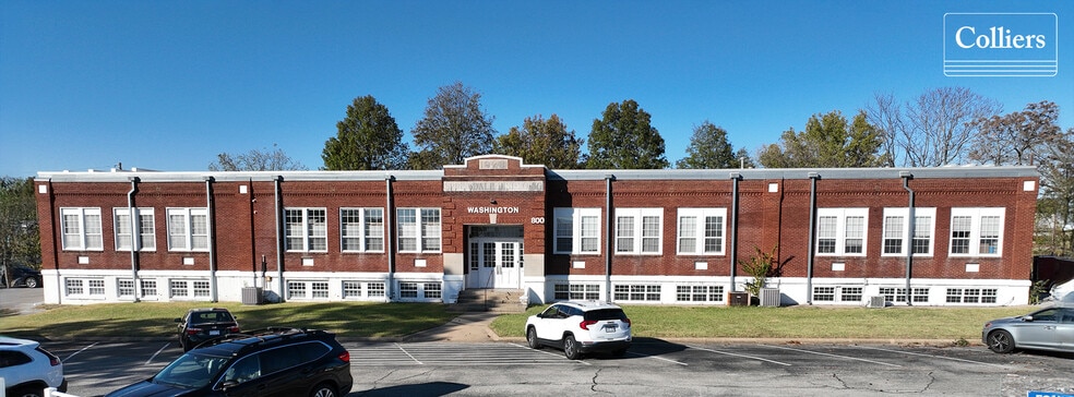 More Photos Of 800 E Emma Ave, Springdale Medical For Lease