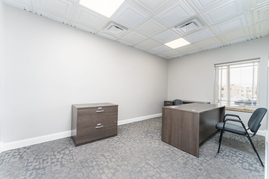 More Photos Of 315 W North St, Brighton Medical For Lease