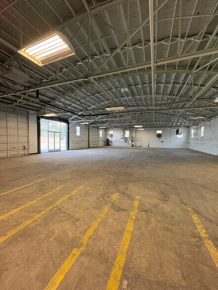 More Photos Of 845 S Jason St, Denver Warehouse For Sale